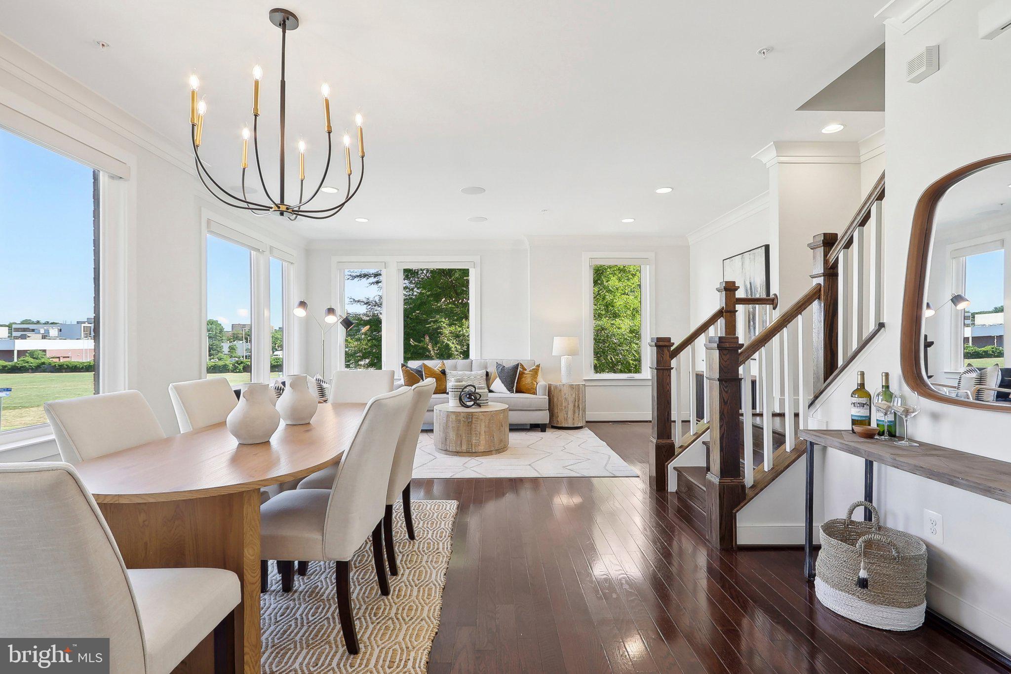 MOSAIC AT MERRIFIELD - Residential