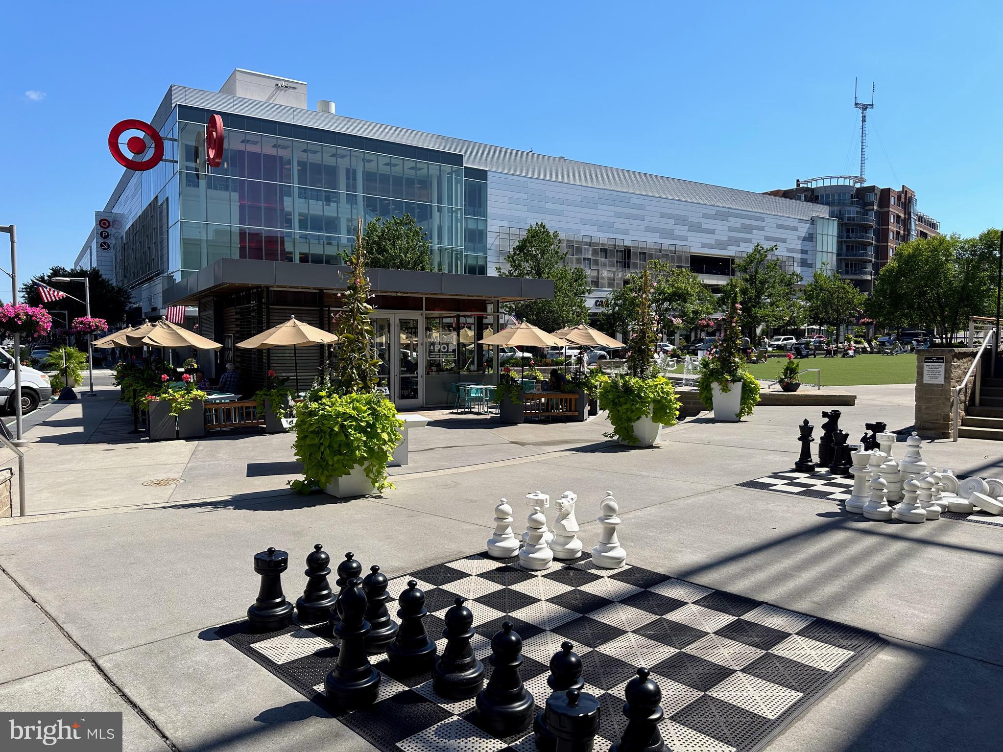 MOSAIC AT MERRIFIELD - Residential