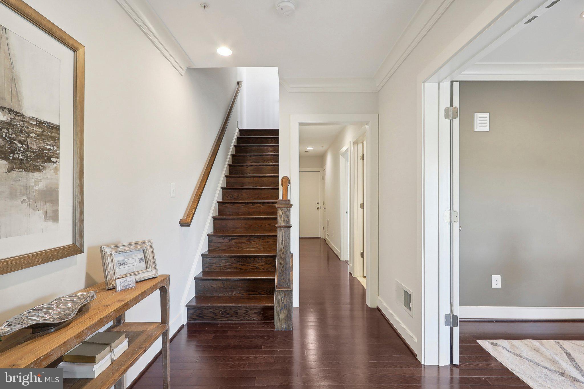 MOSAIC AT MERRIFIELD - Residential