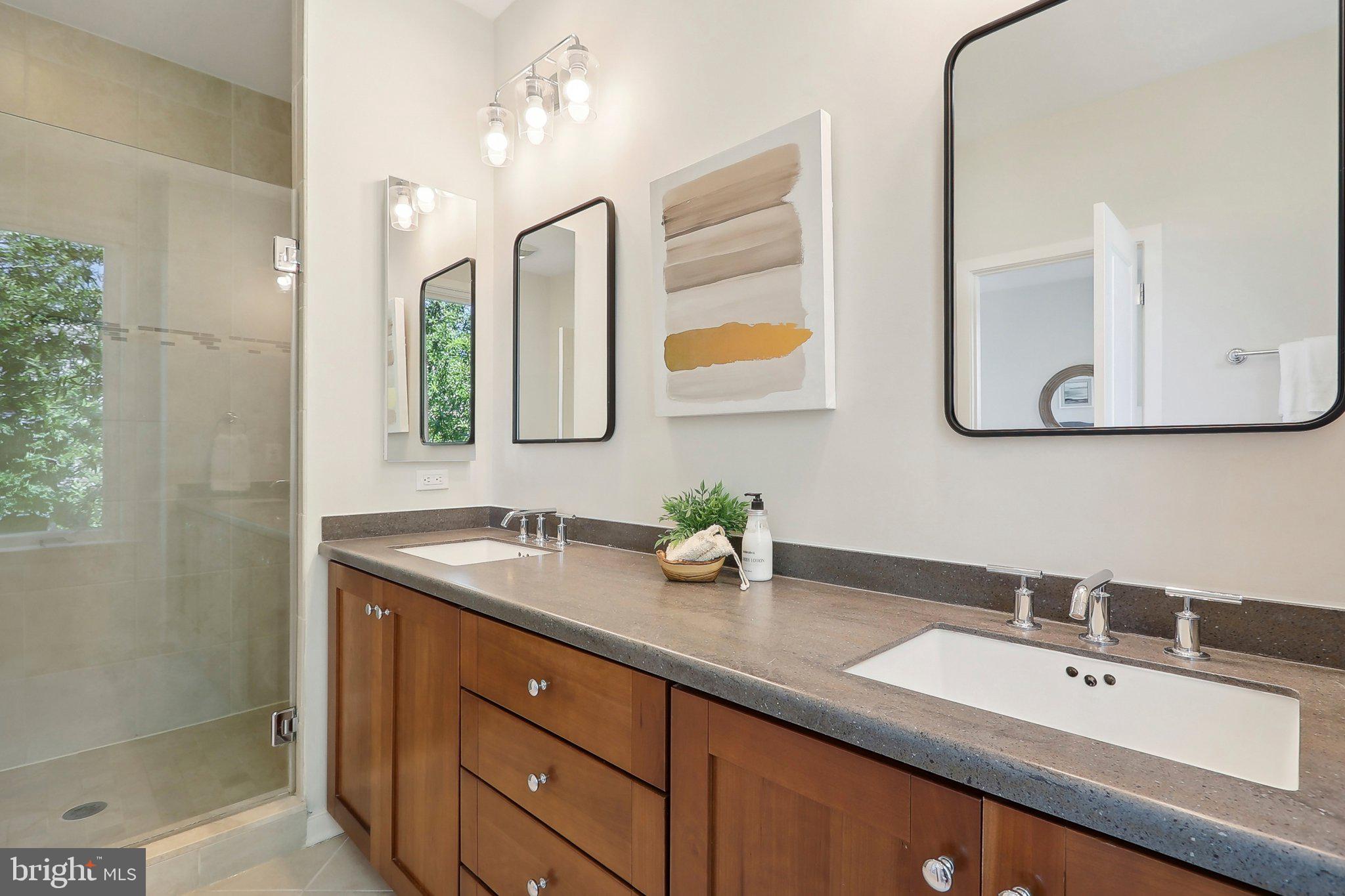 MOSAIC AT MERRIFIELD - Residential