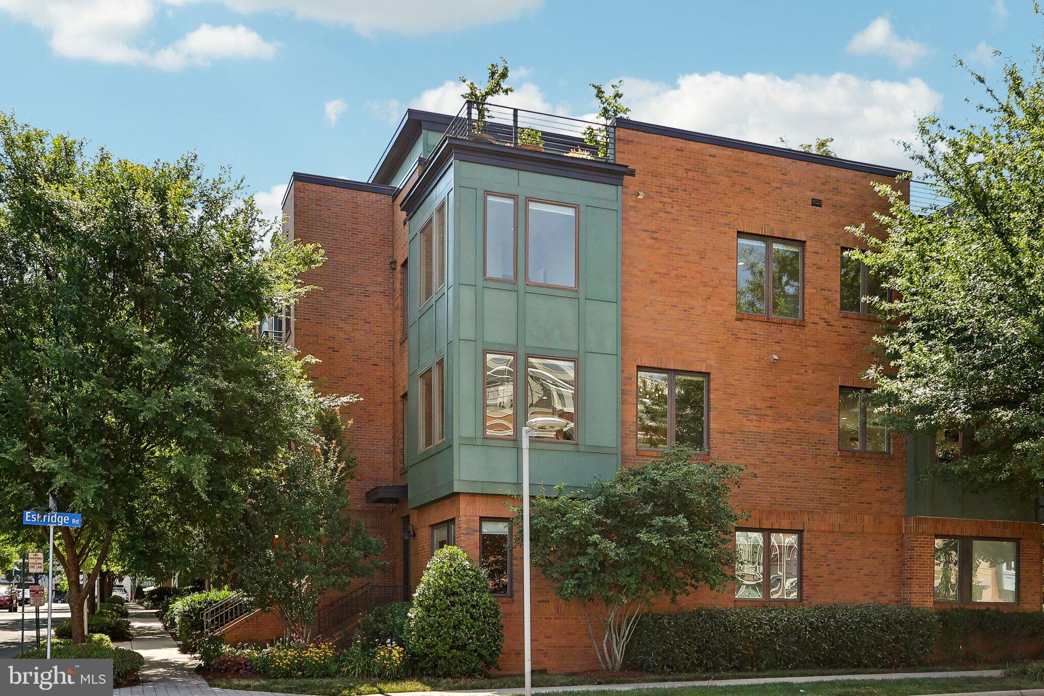 MOSAIC AT MERRIFIELD - Residential