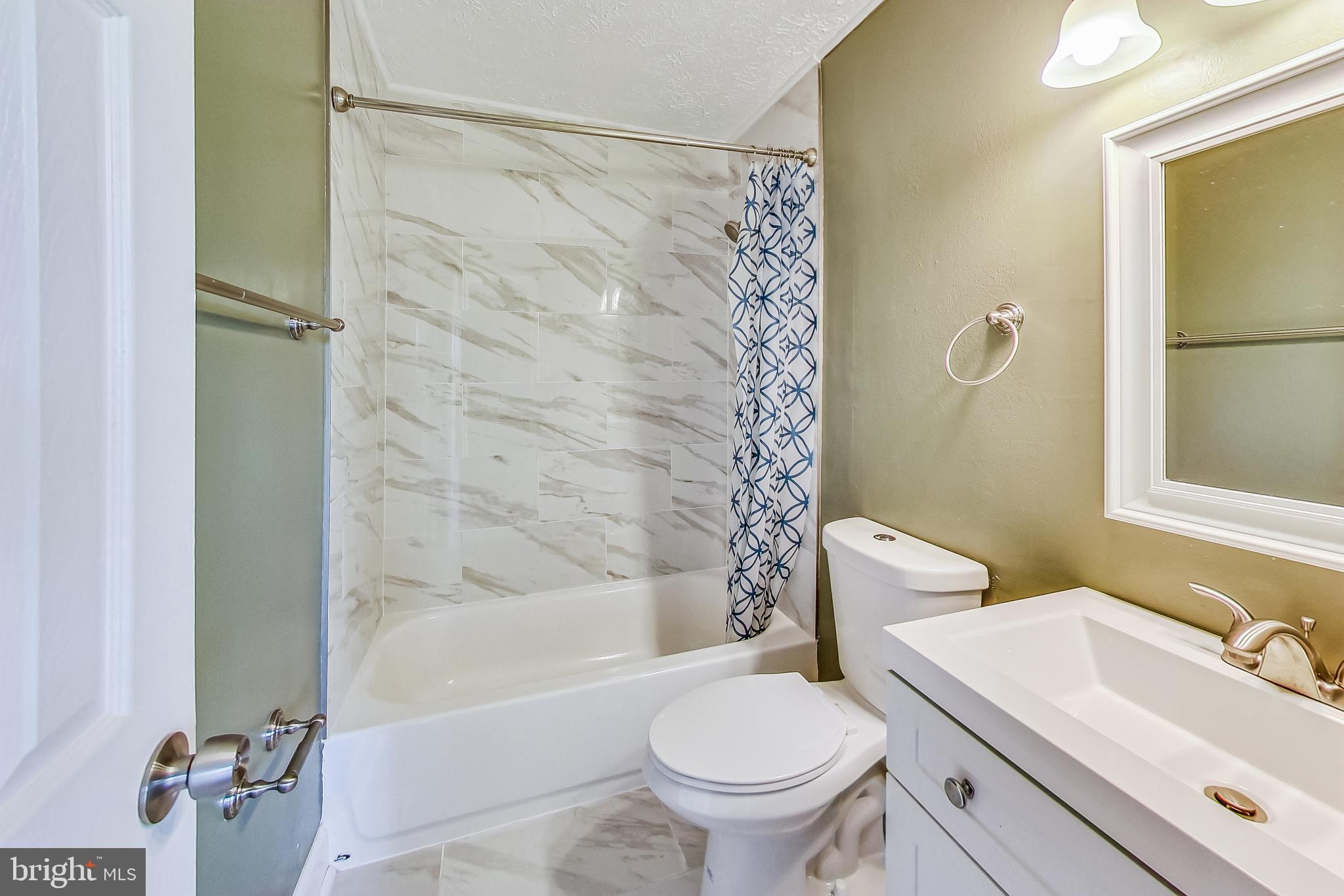 ADAMS LANDING - Residential