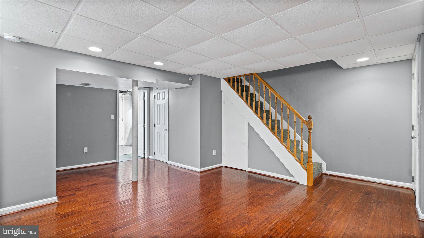 KNETTISHALL - Residential