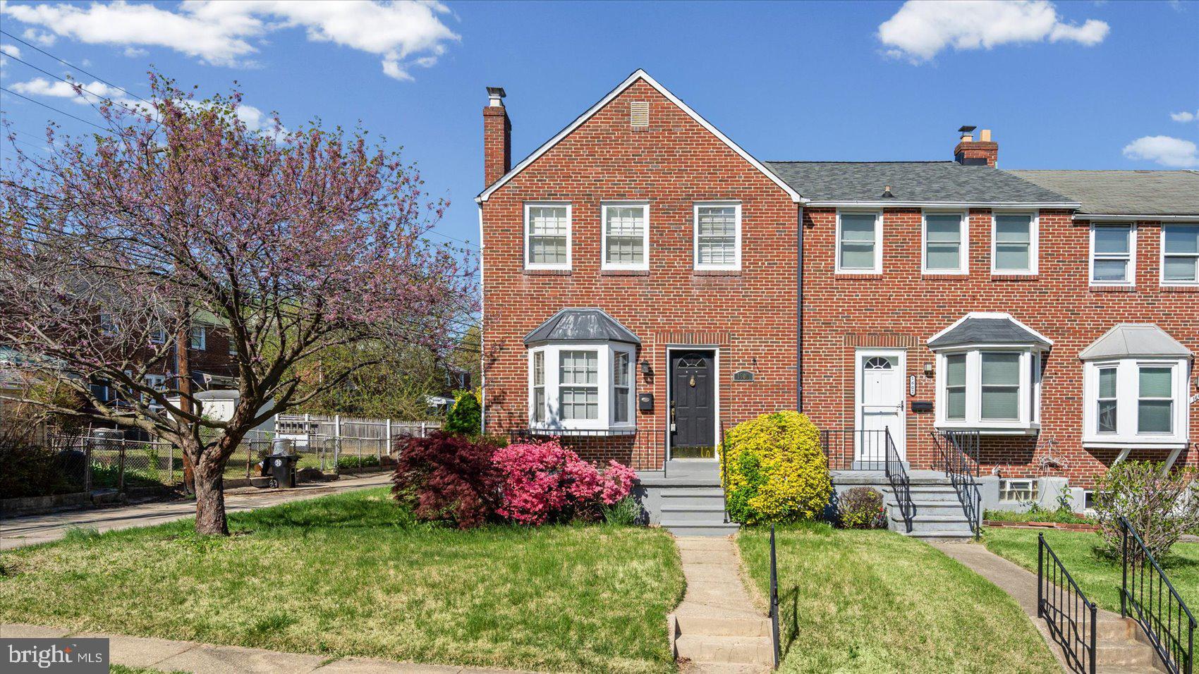 KNETTISHALL - Residential