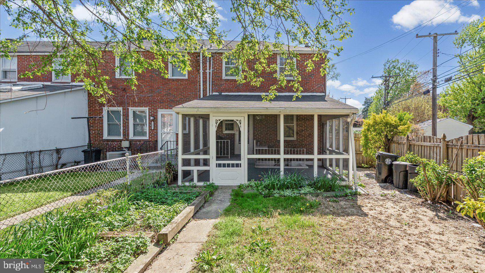 KNETTISHALL - Residential