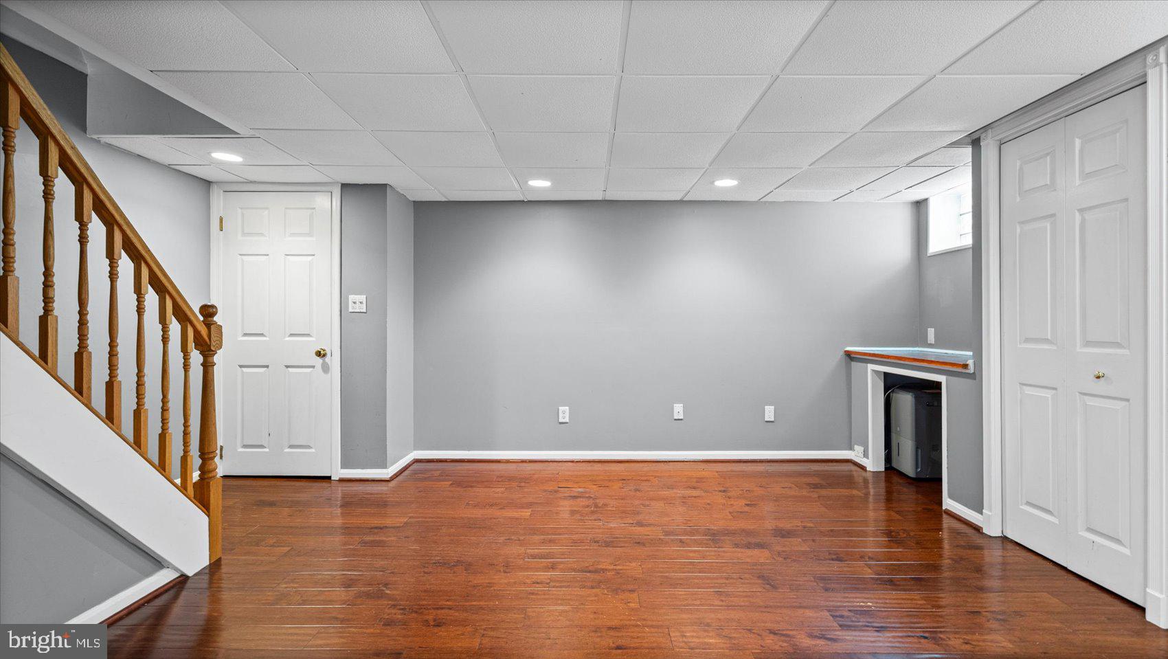 KNETTISHALL - Residential