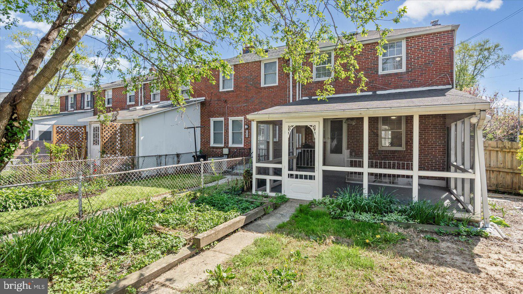 KNETTISHALL - Residential