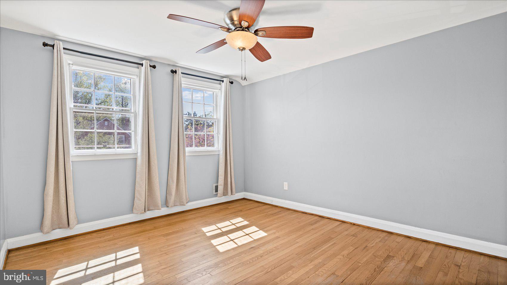 KNETTISHALL - Residential