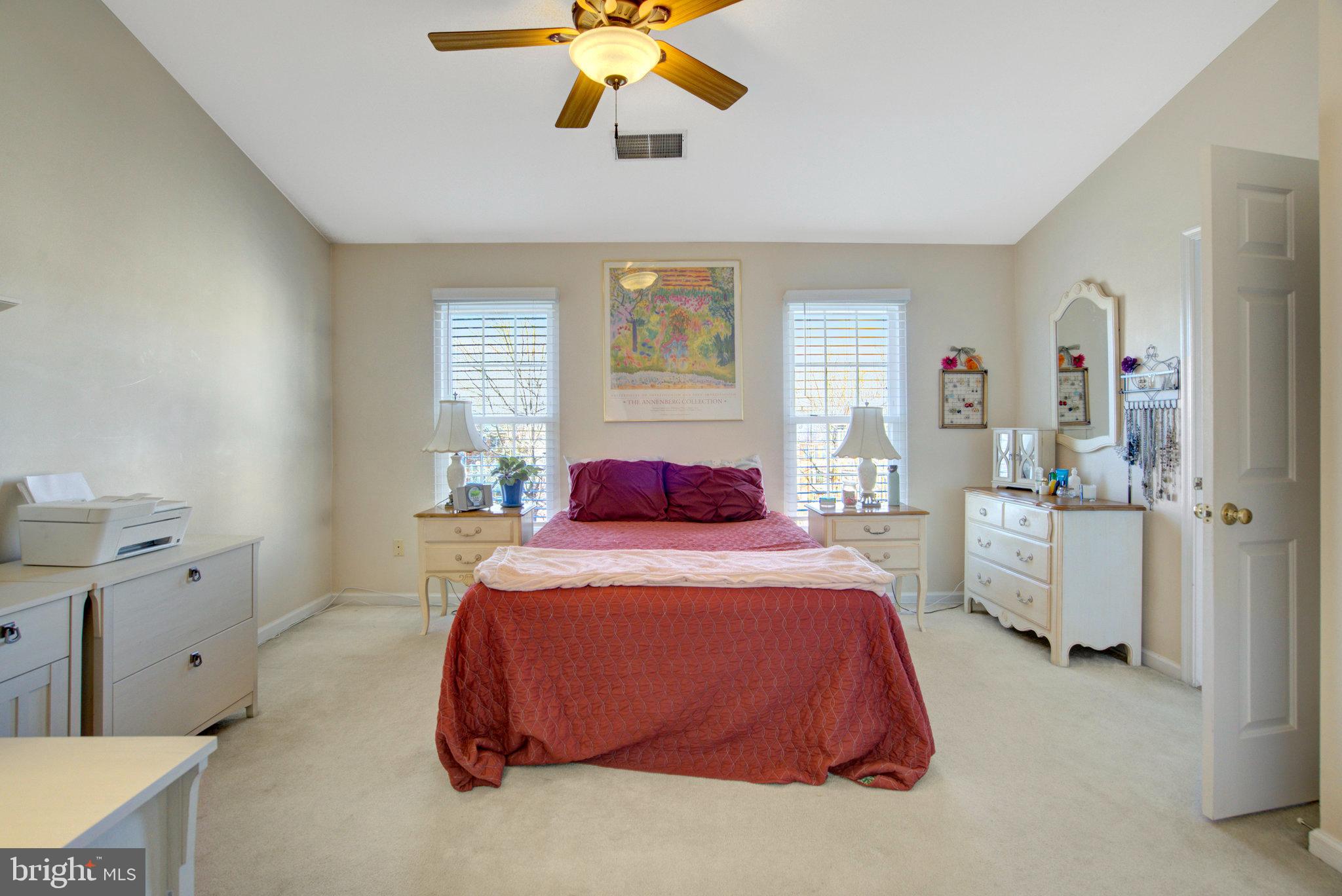 POTOMAC LAKES - Residential Lease