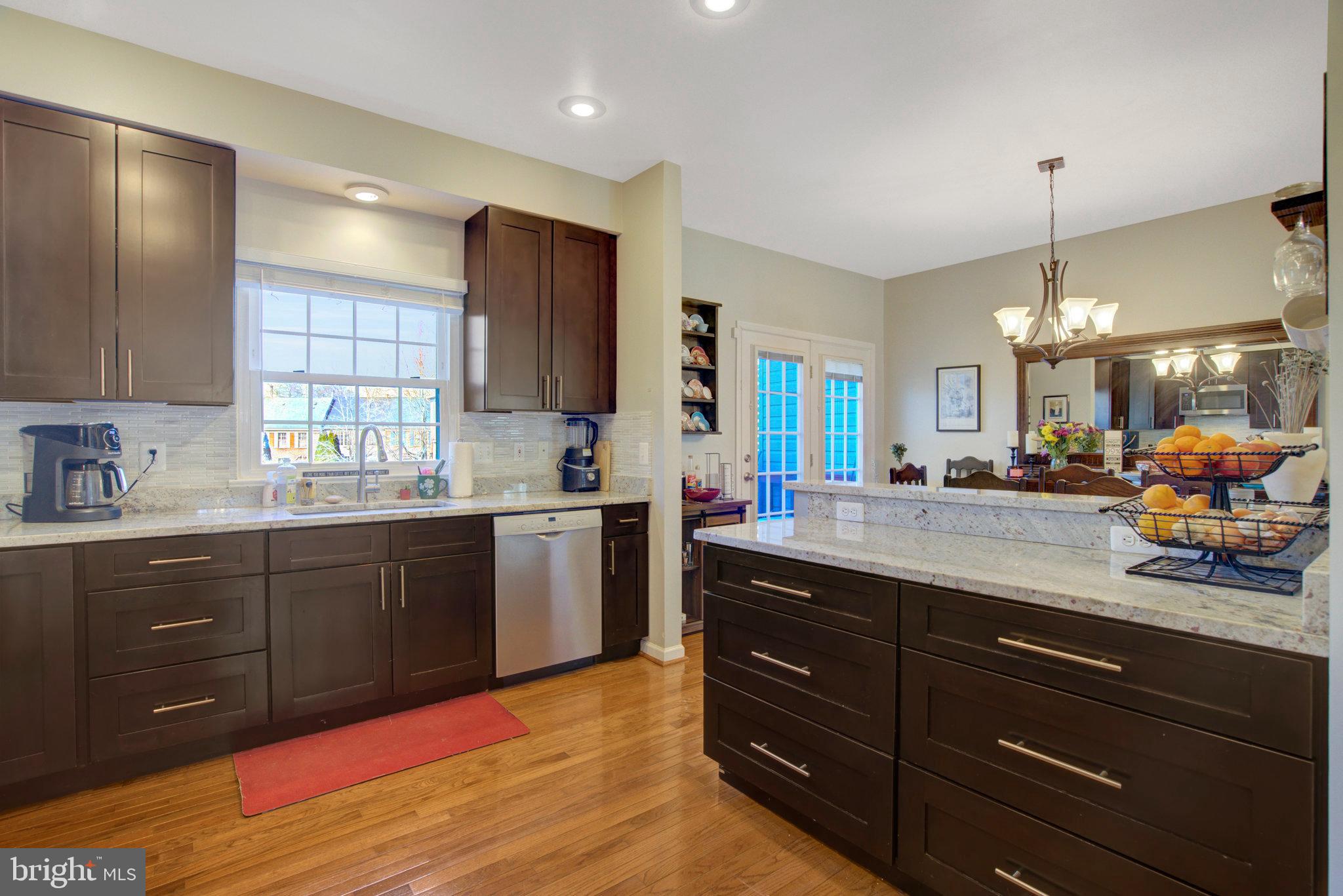 POTOMAC LAKES - Residential Lease