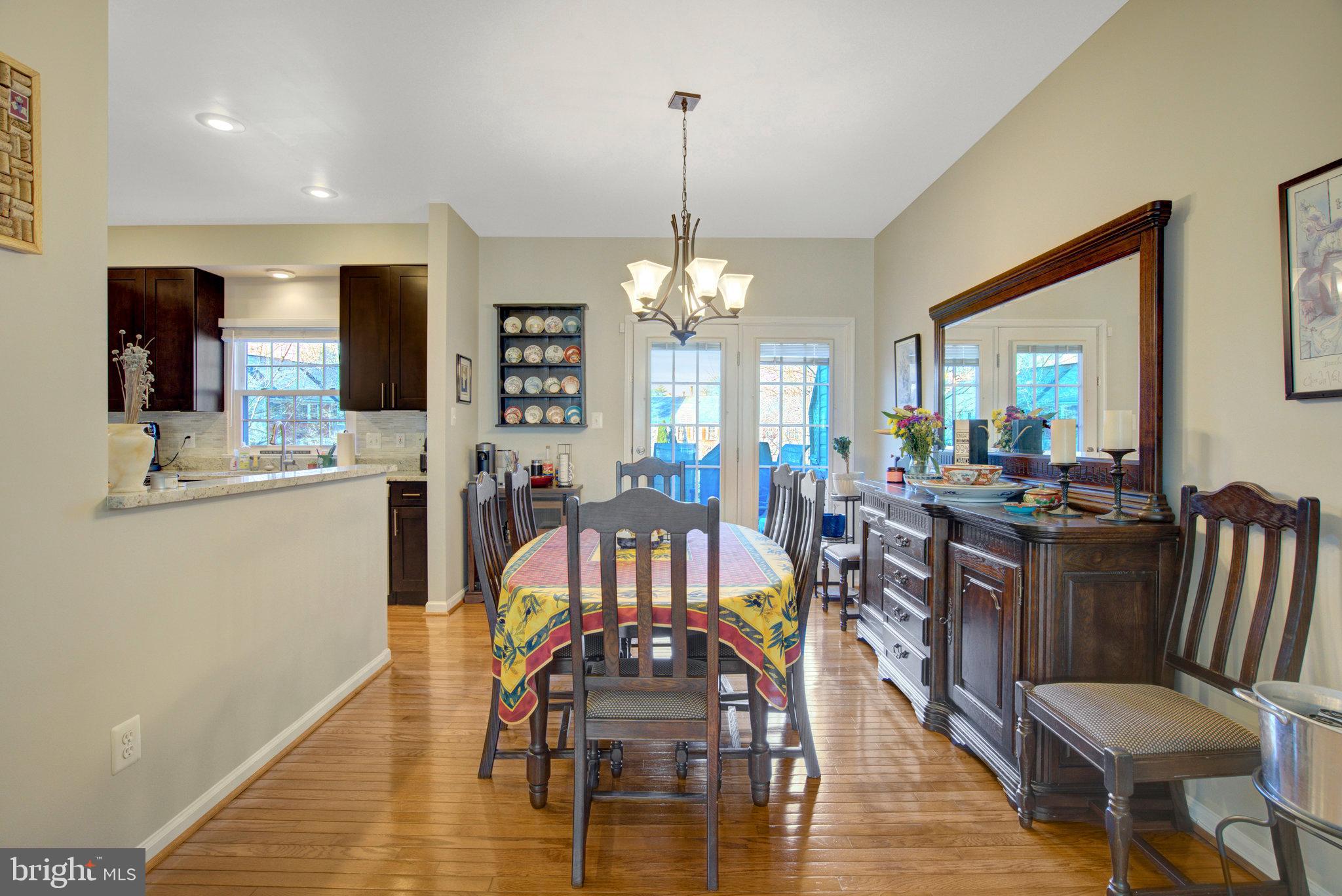 POTOMAC LAKES - Residential Lease