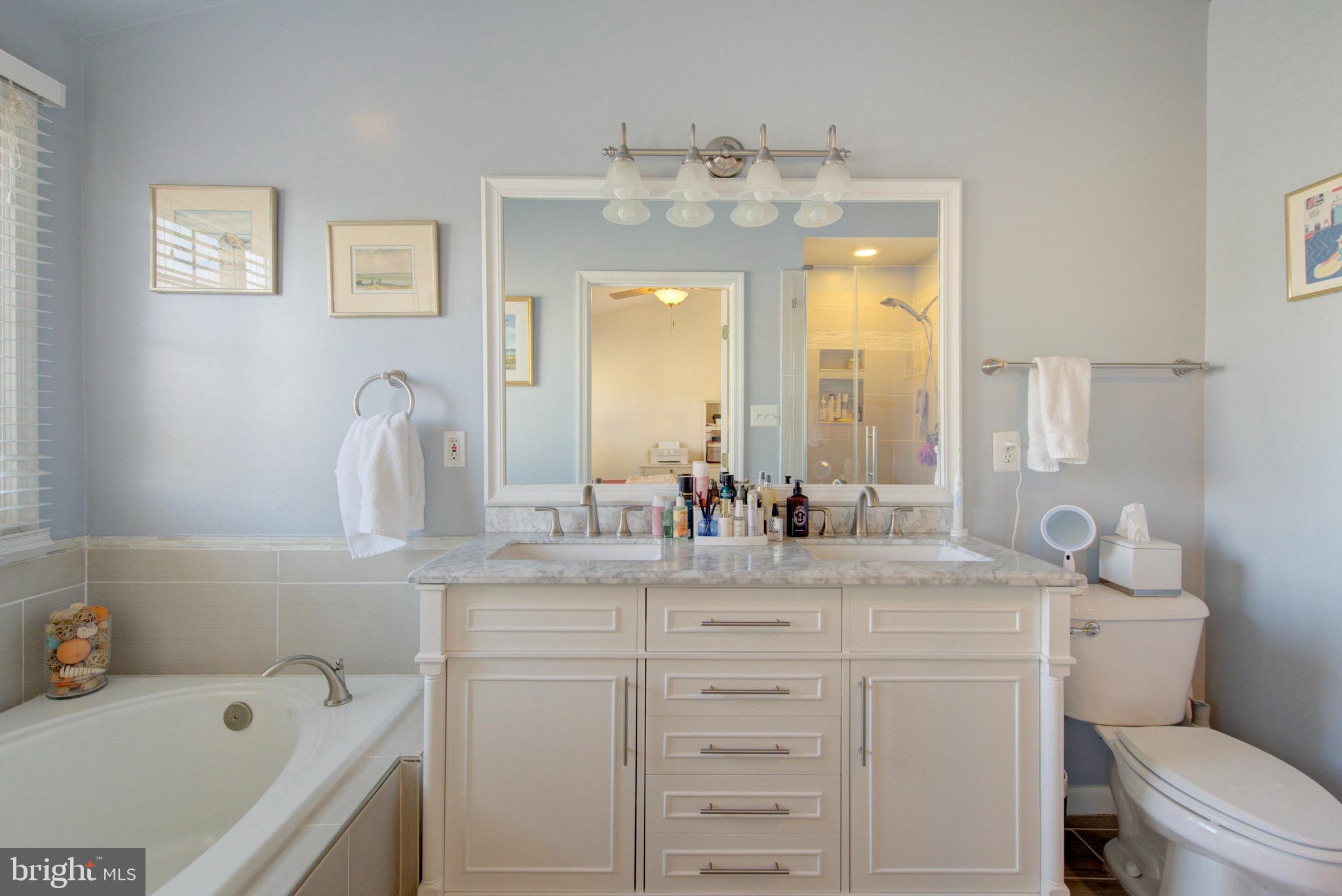 POTOMAC LAKES - Residential Lease