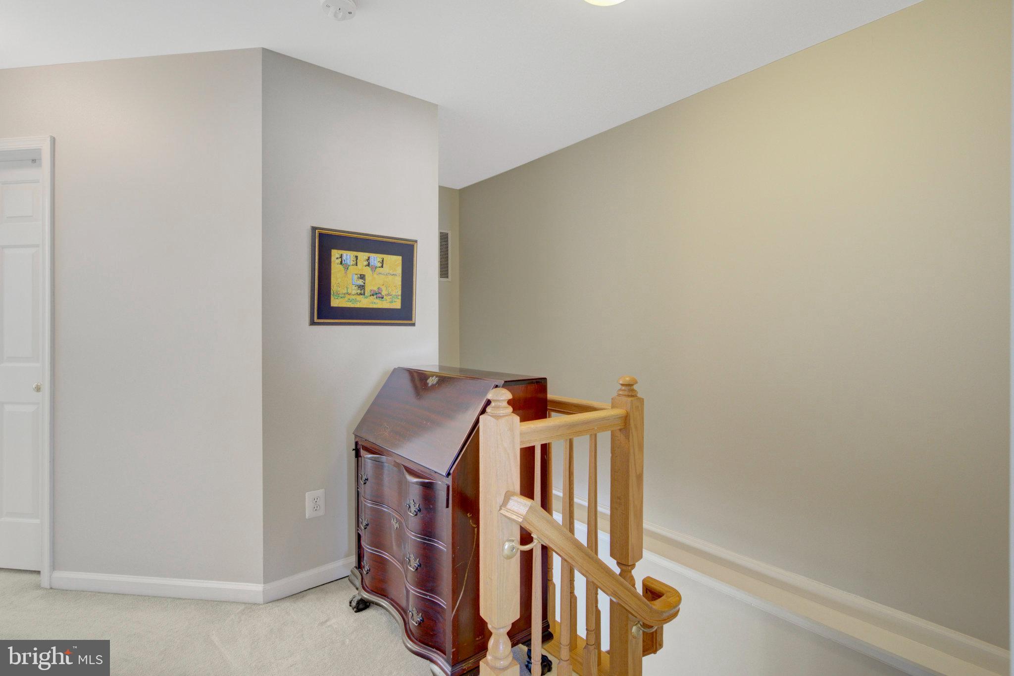 POTOMAC LAKES - Residential Lease