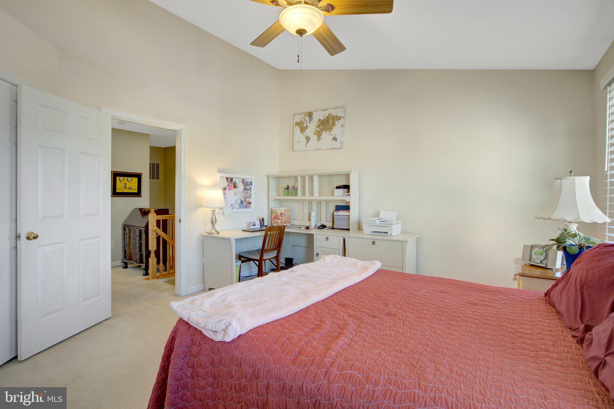 POTOMAC LAKES - Residential Lease