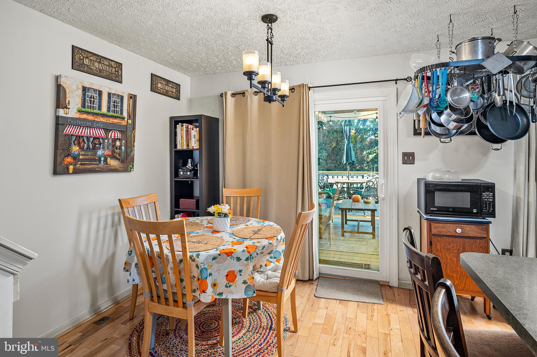 BRIGHT OAKS - Residential