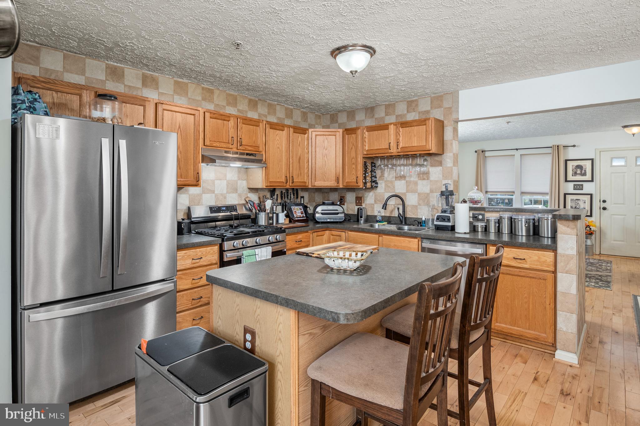 BRIGHT OAKS - Residential