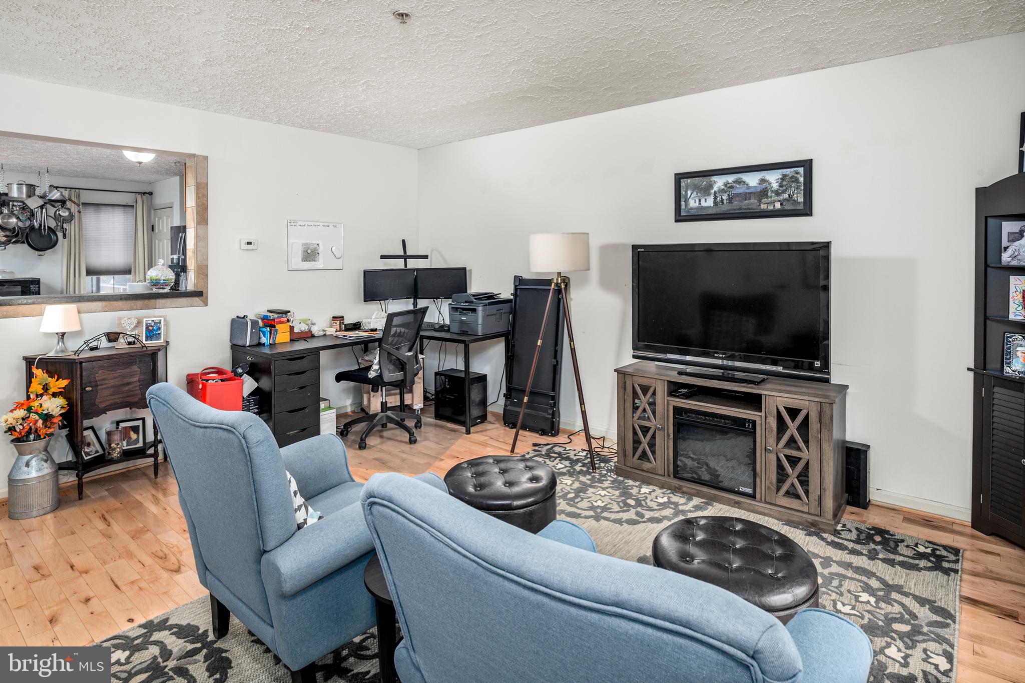 BRIGHT OAKS - Residential