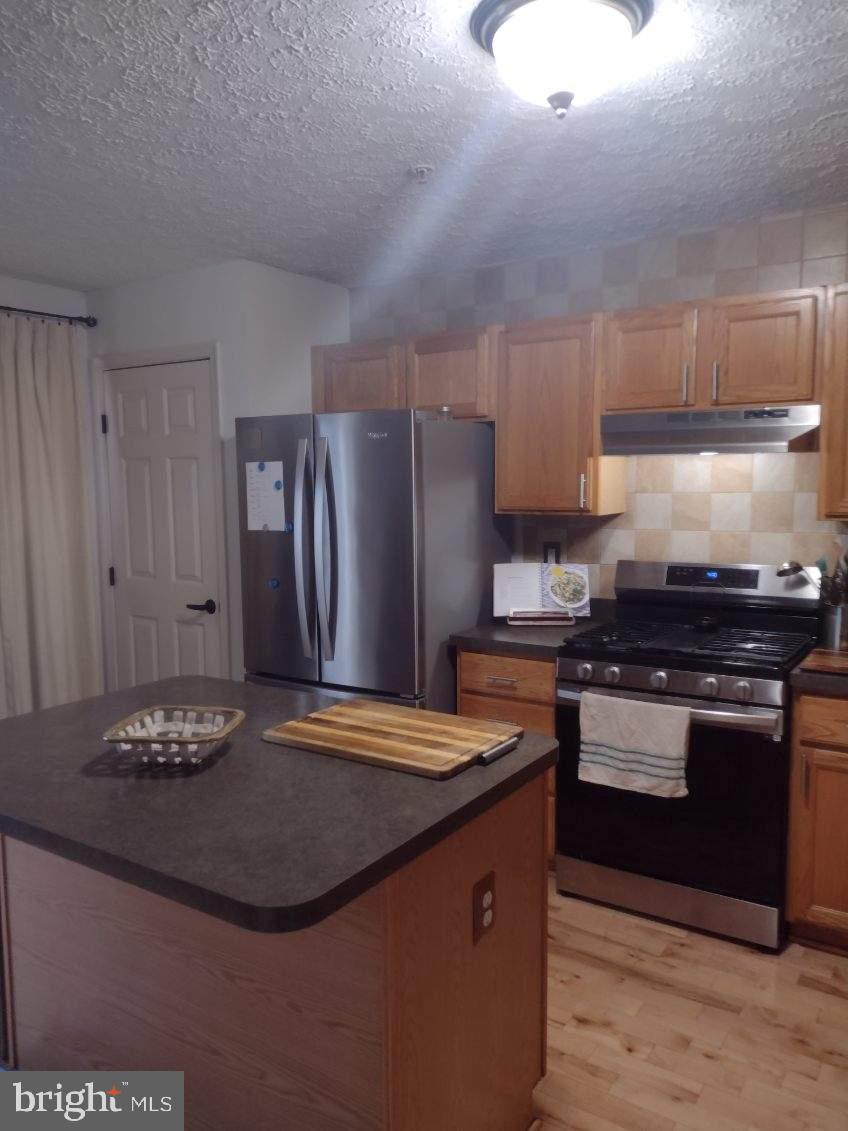 BRIGHT OAKS - Residential