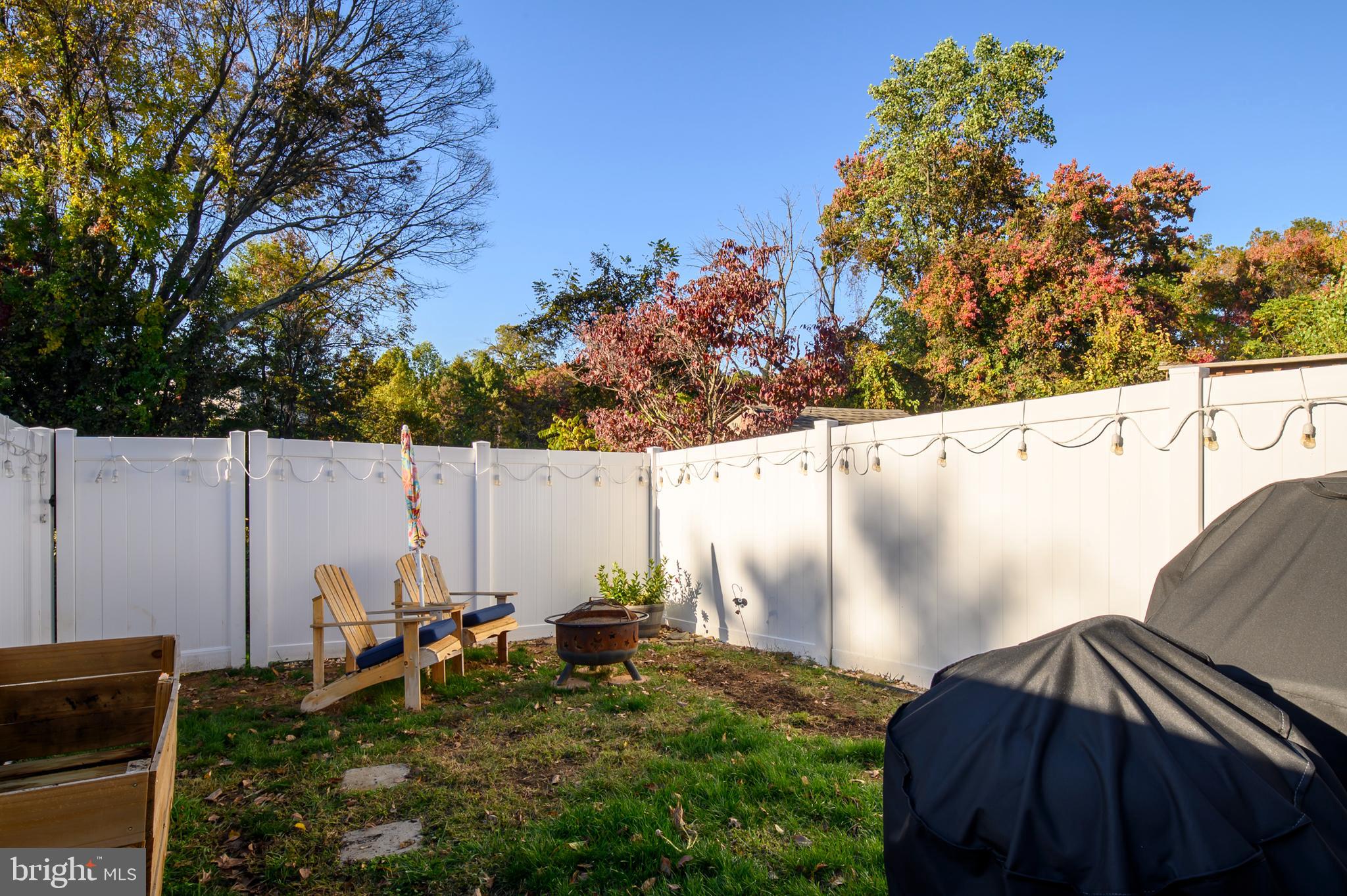 BRIGHT OAKS - Residential