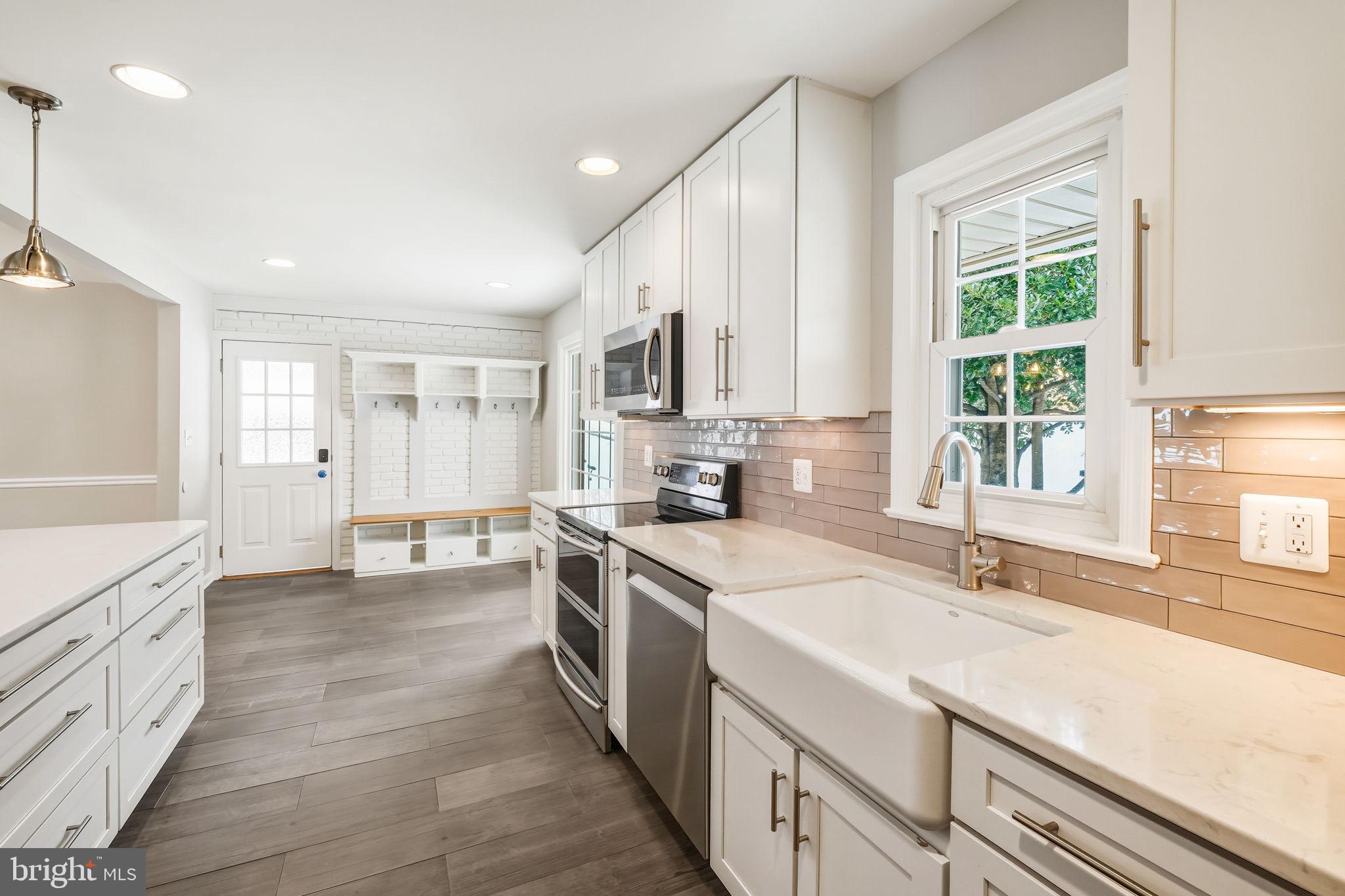 POTOMAC WOODS - Residential