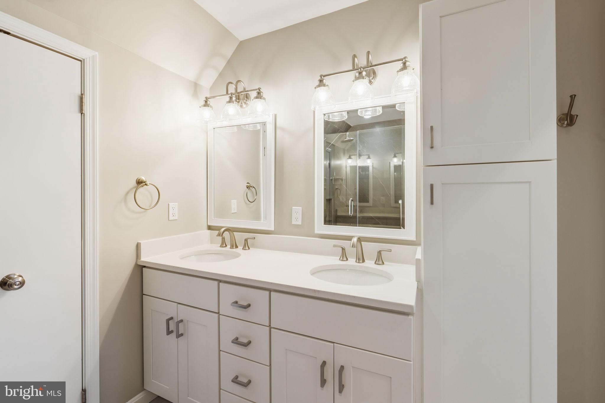 POTOMAC WOODS - Residential