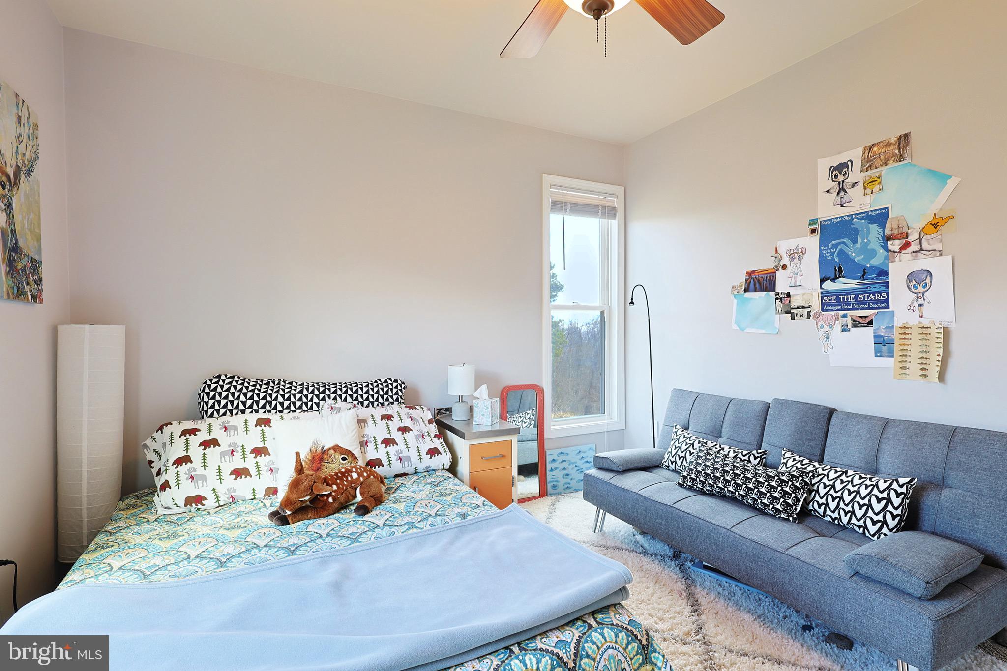 LOST MOUNTAIN - Residential