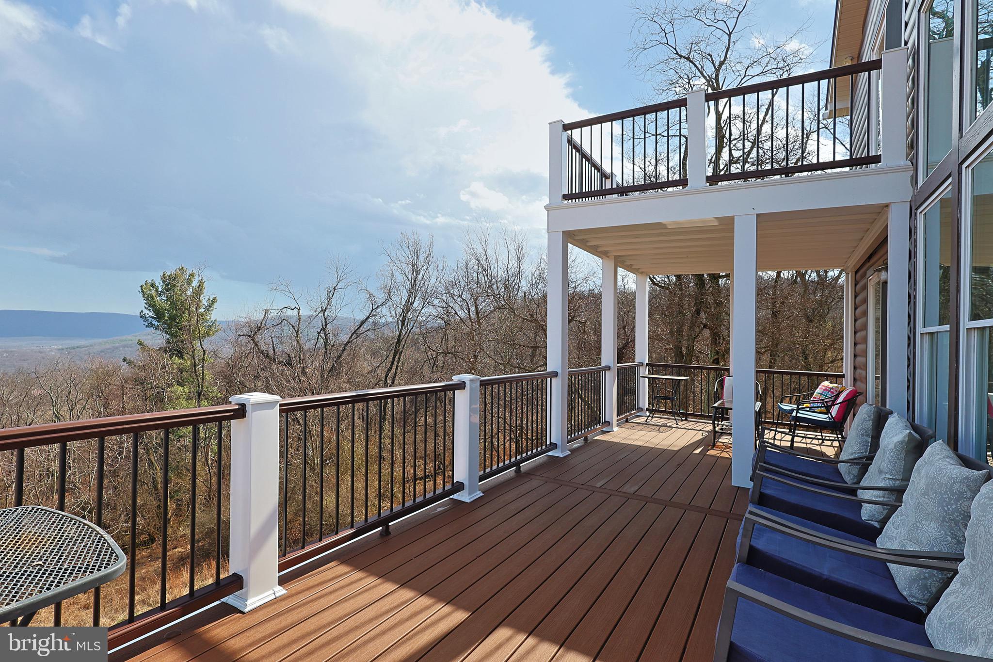 LOST MOUNTAIN - Residential