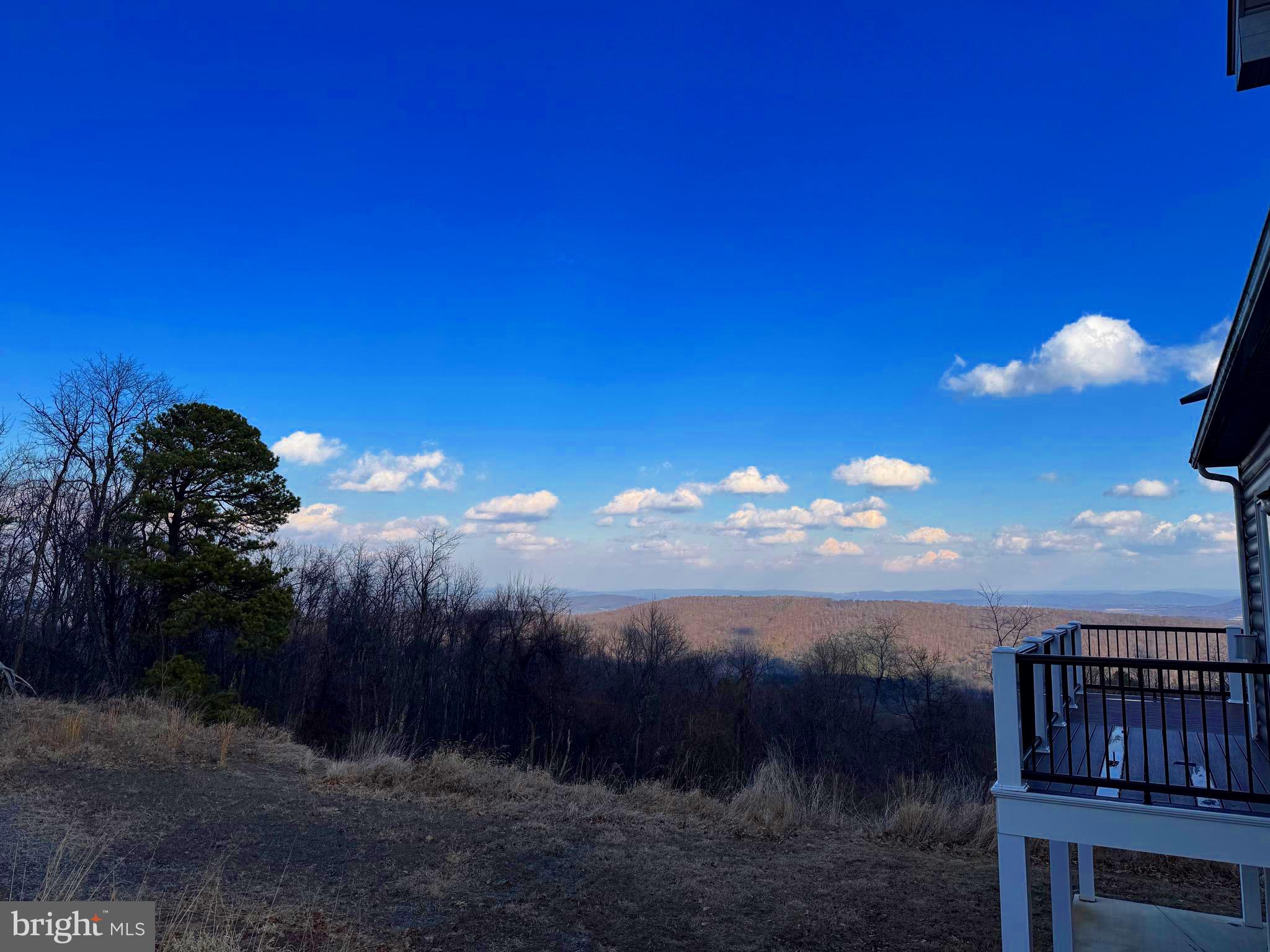 LOST MOUNTAIN - Residential