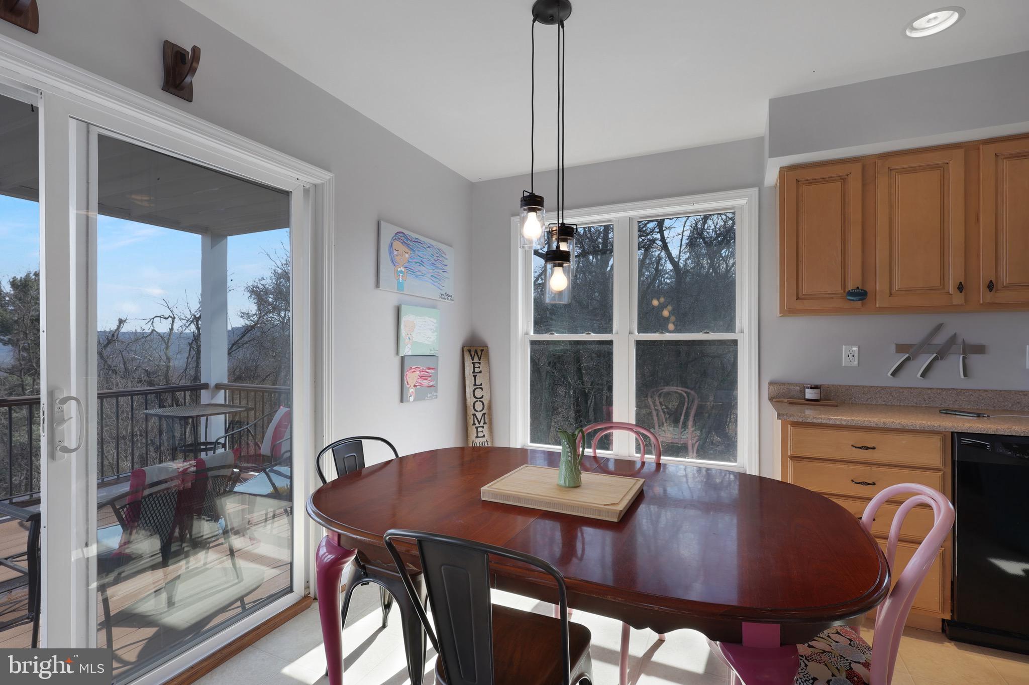 LOST MOUNTAIN - Residential