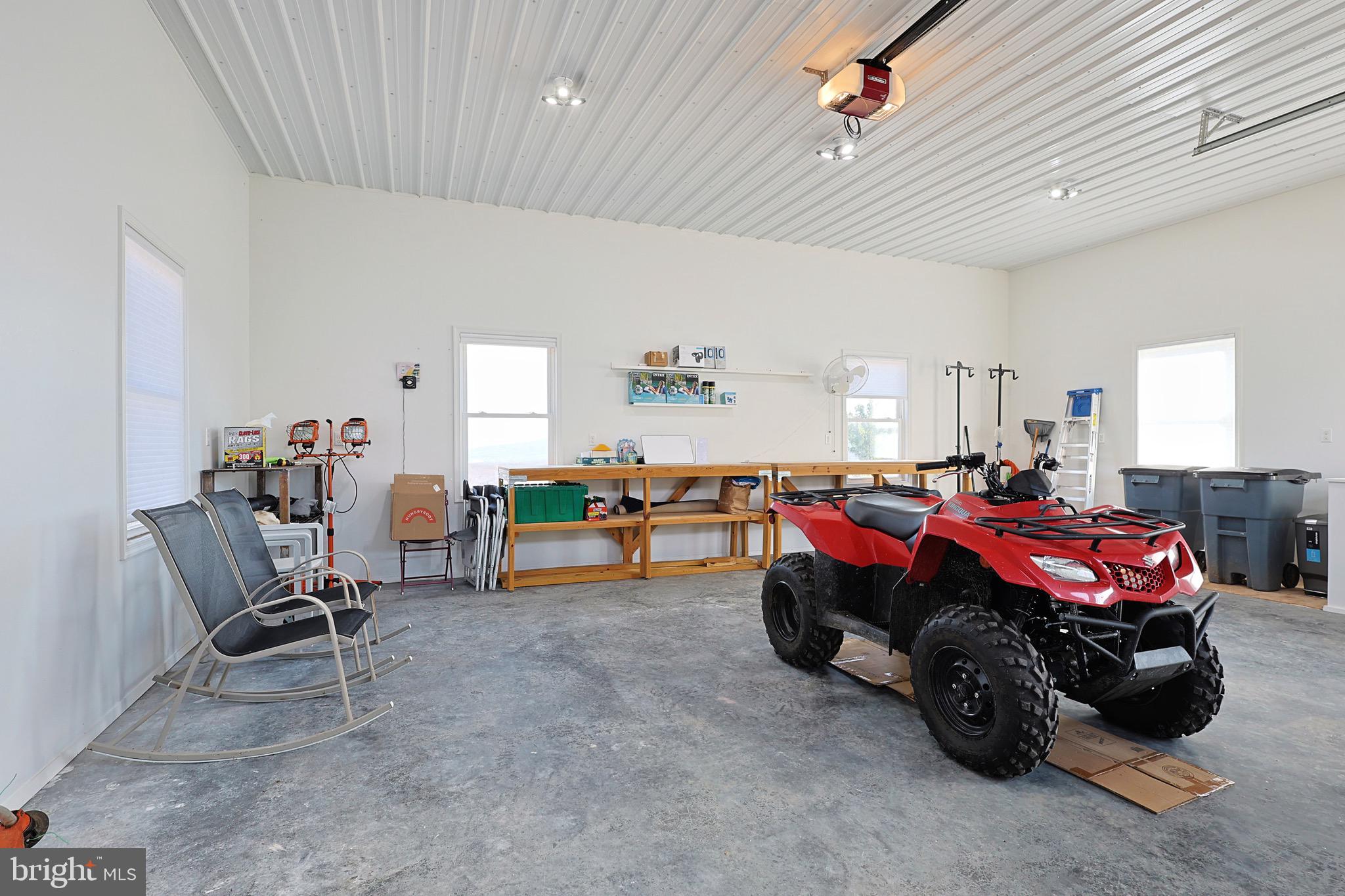 LOST MOUNTAIN - Residential