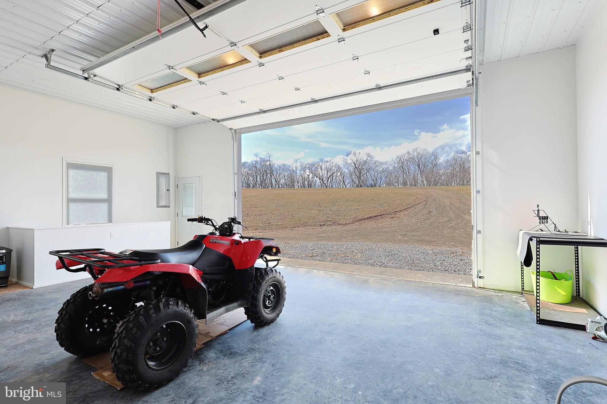 LOST MOUNTAIN - Residential