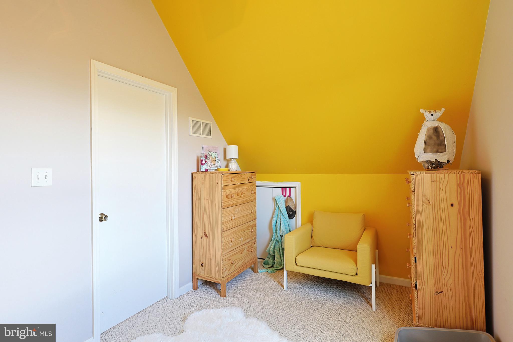 LOST MOUNTAIN - Residential