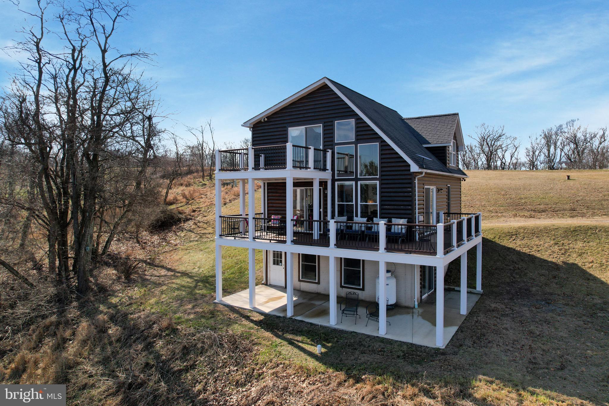 LOST MOUNTAIN - Residential