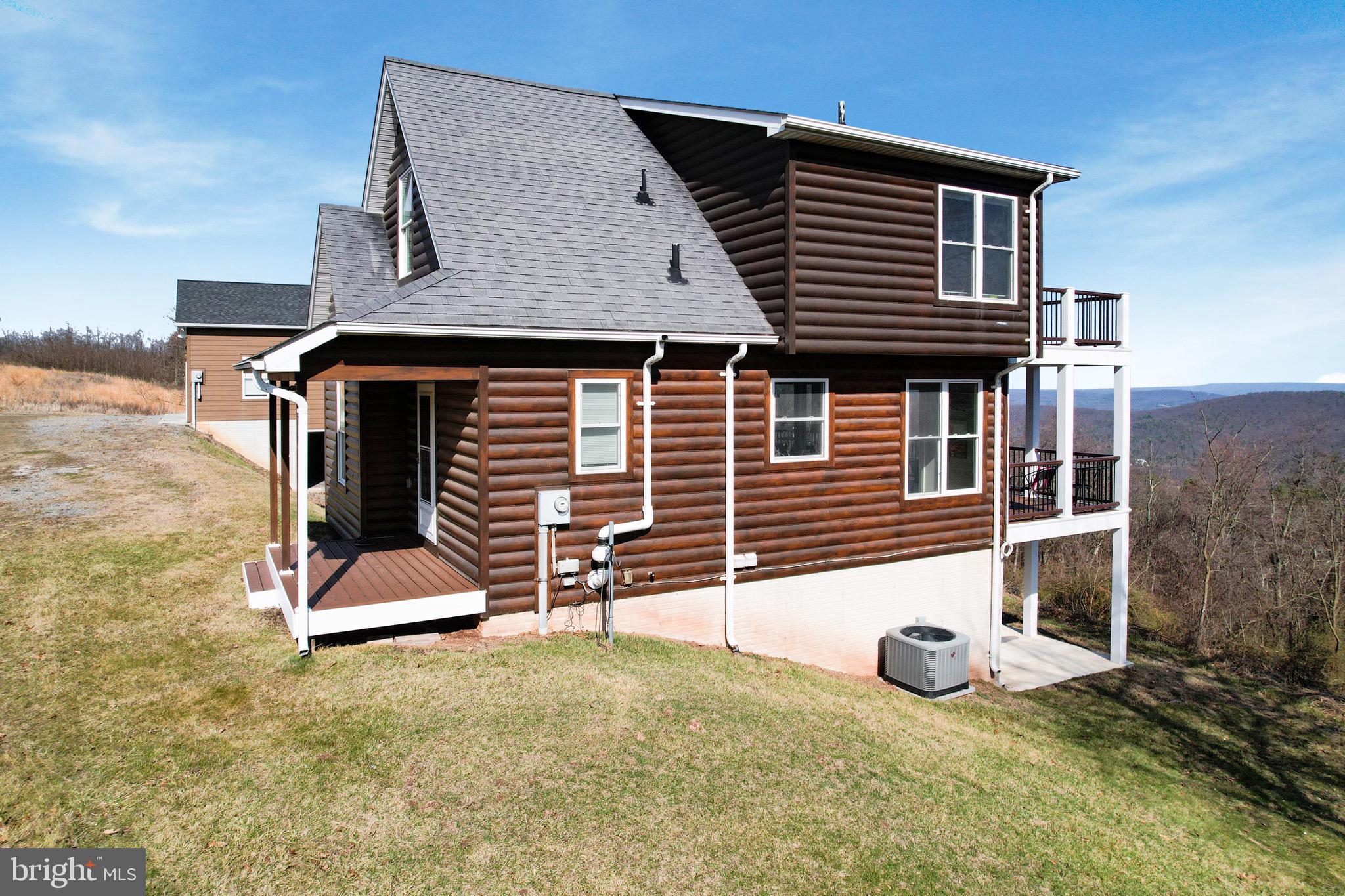 LOST MOUNTAIN - Residential