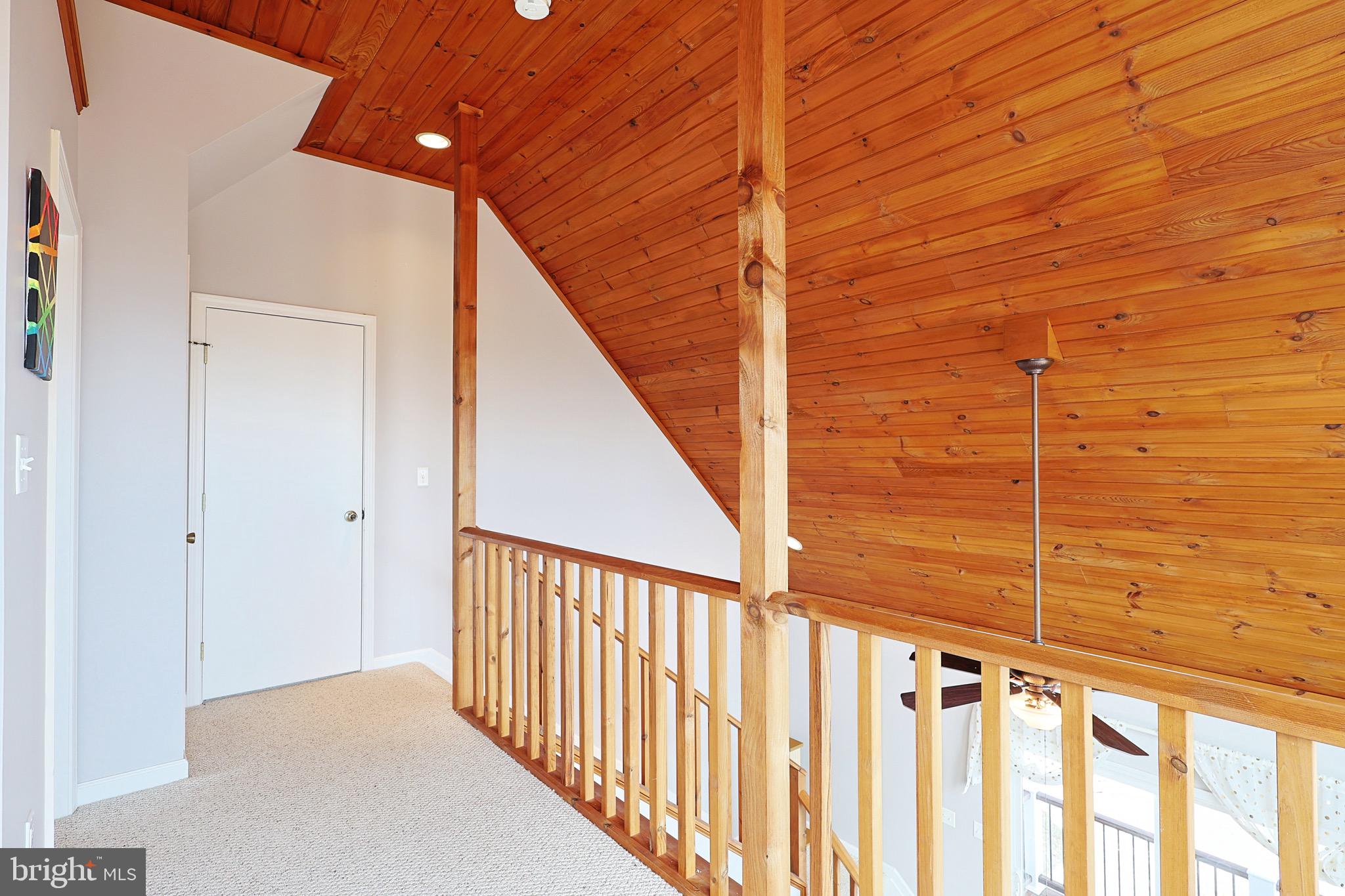 LOST MOUNTAIN - Residential