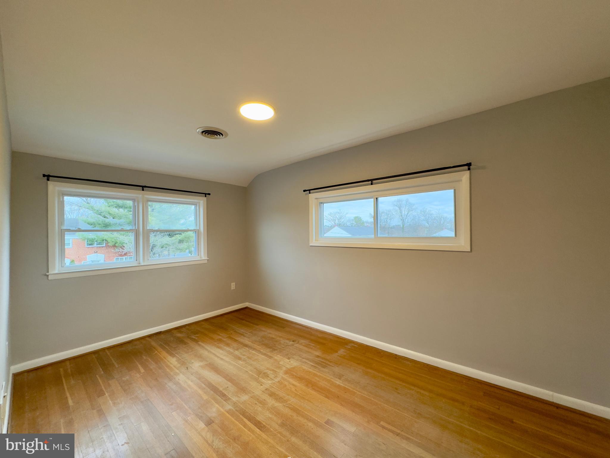 PARKVILLE - Residential Lease