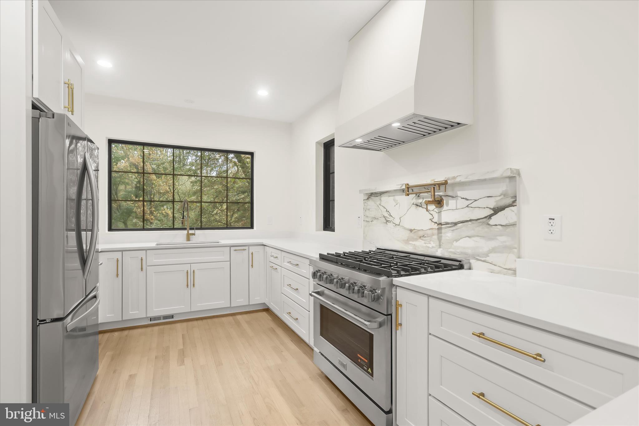 9127 SLIGO CREEK PARKWAY