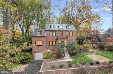 Photo of 9127 Sligo Creek Parkway, SILVER SPRING, MD 20901 (MLS # MDMC2203658)