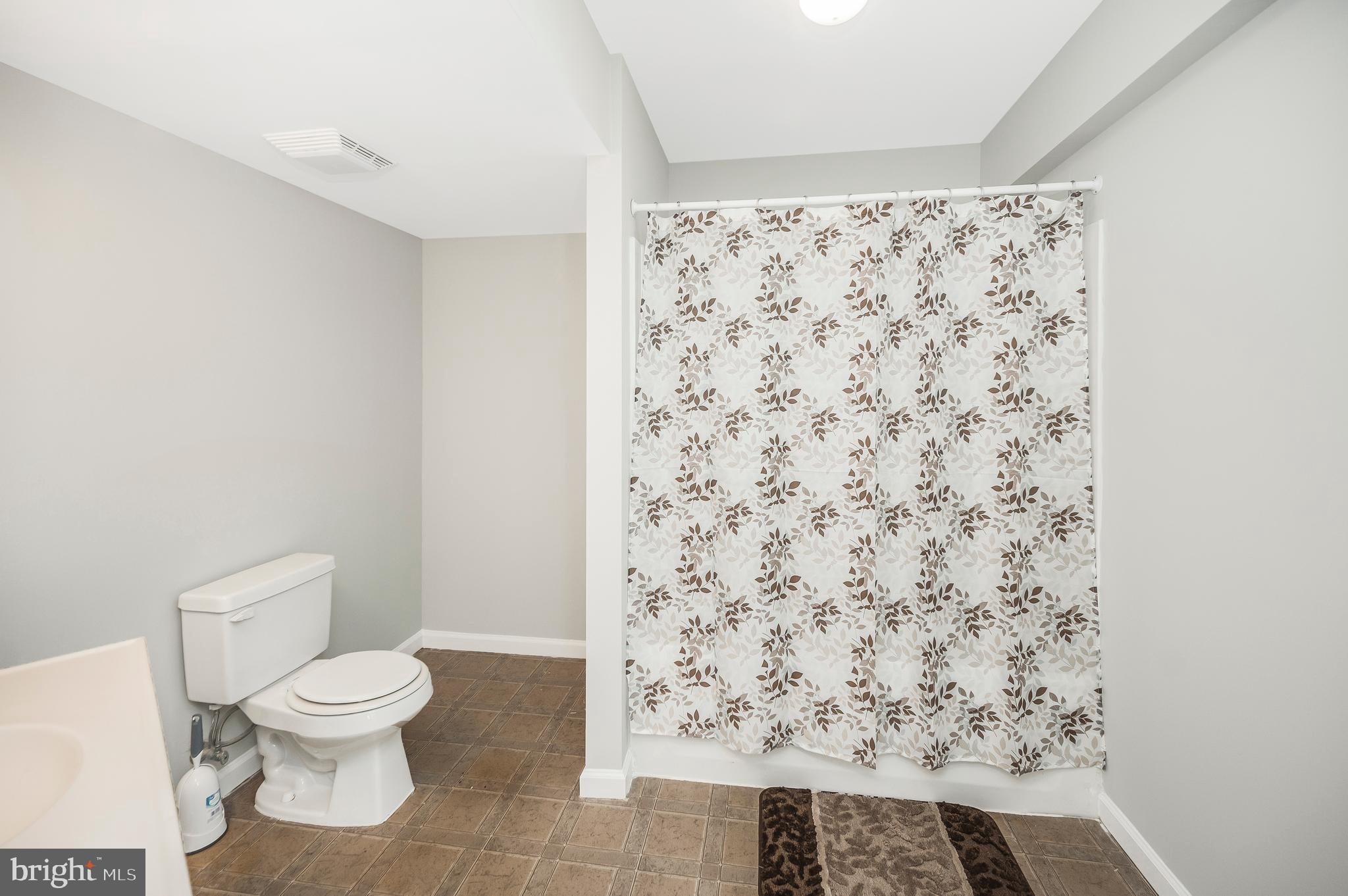 LAKE LAND OR - Residential