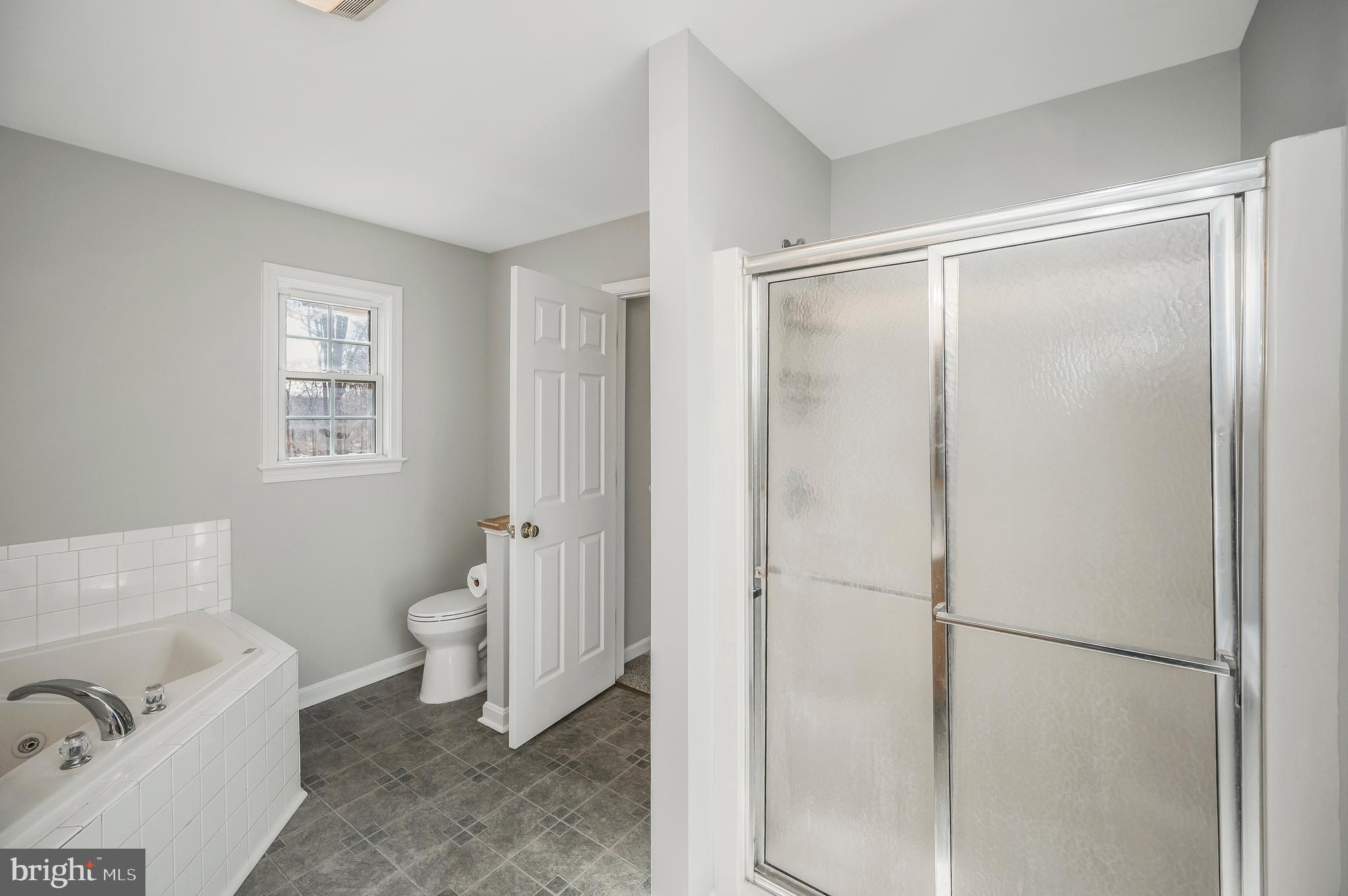 LAKE LAND OR - Residential