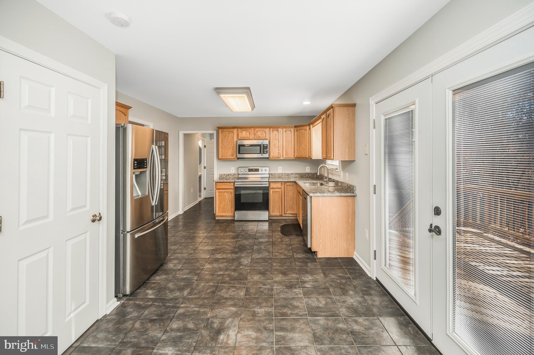 LAKE LAND OR - Residential