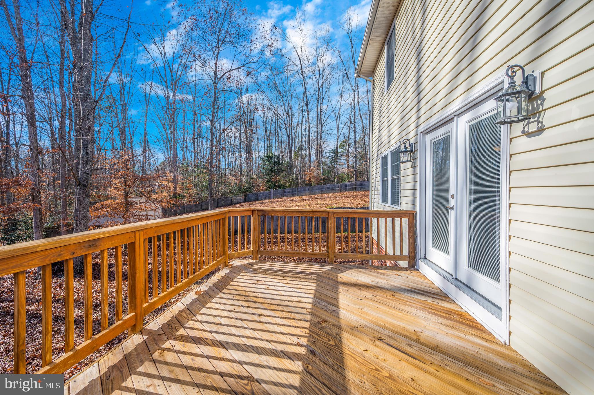 LAKE LAND OR - Residential