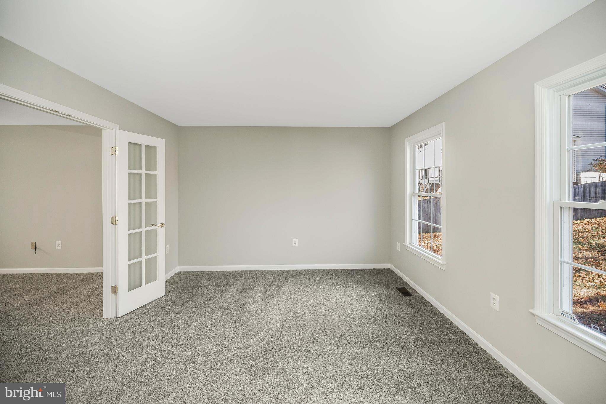 LAKE LAND OR - Residential