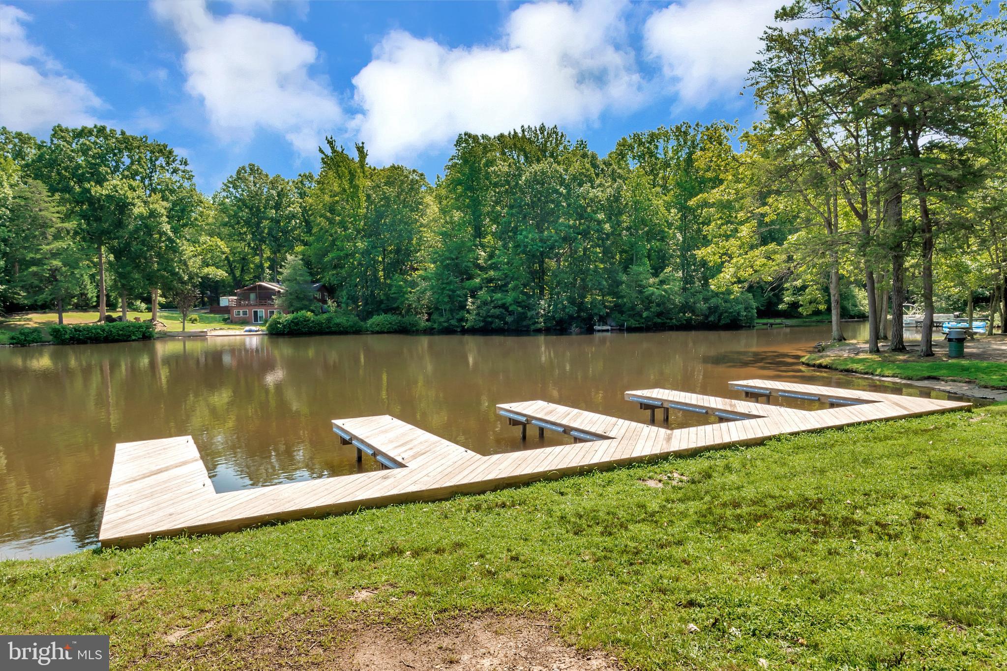 LAKE LAND OR - Residential