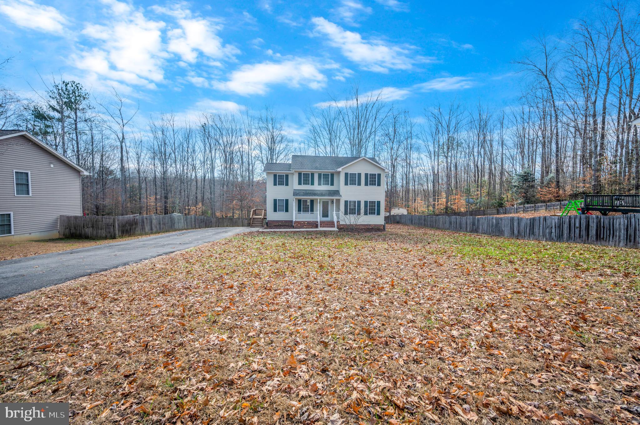 LAKE LAND OR - Residential