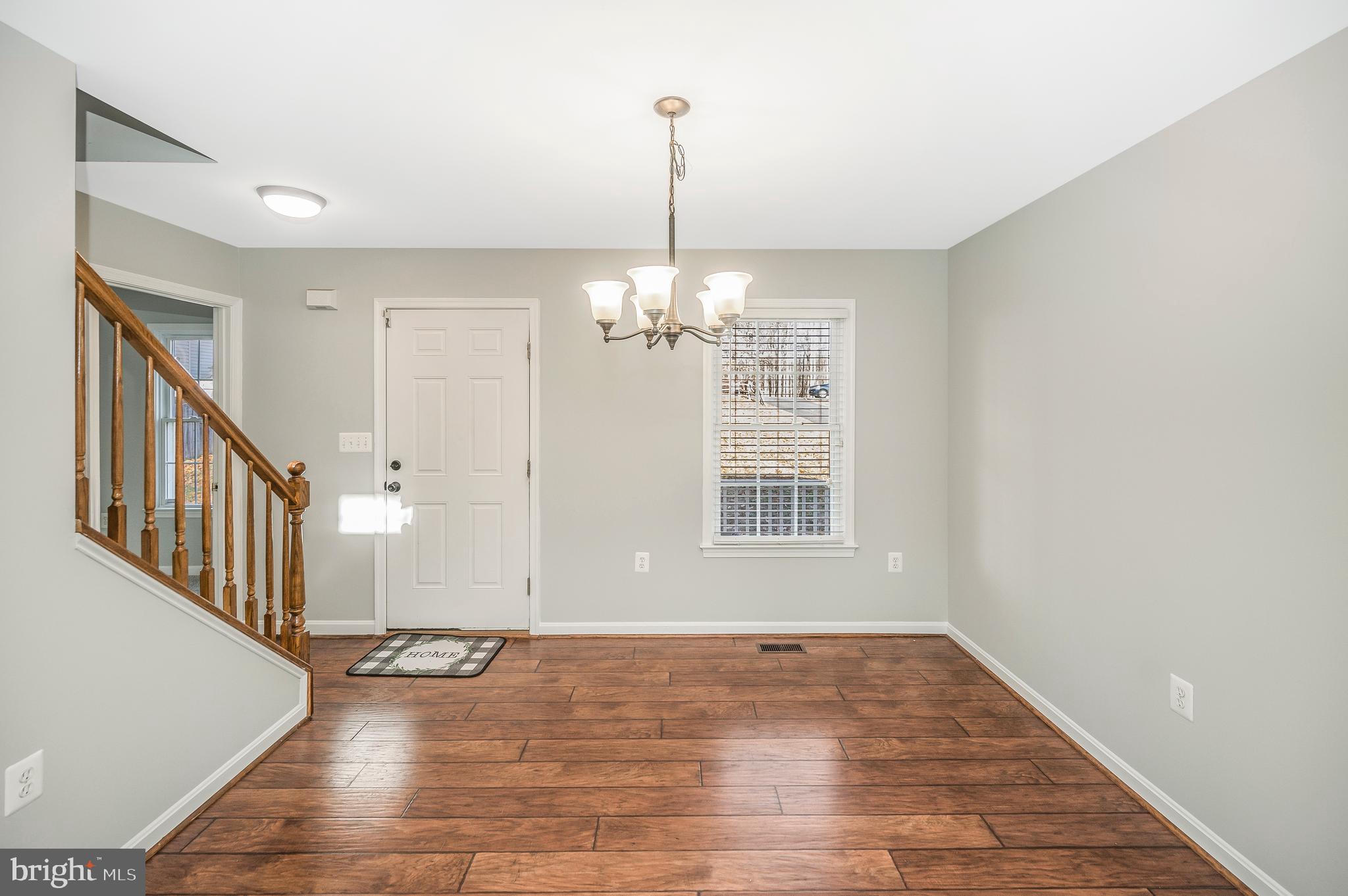 LAKE LAND OR - Residential