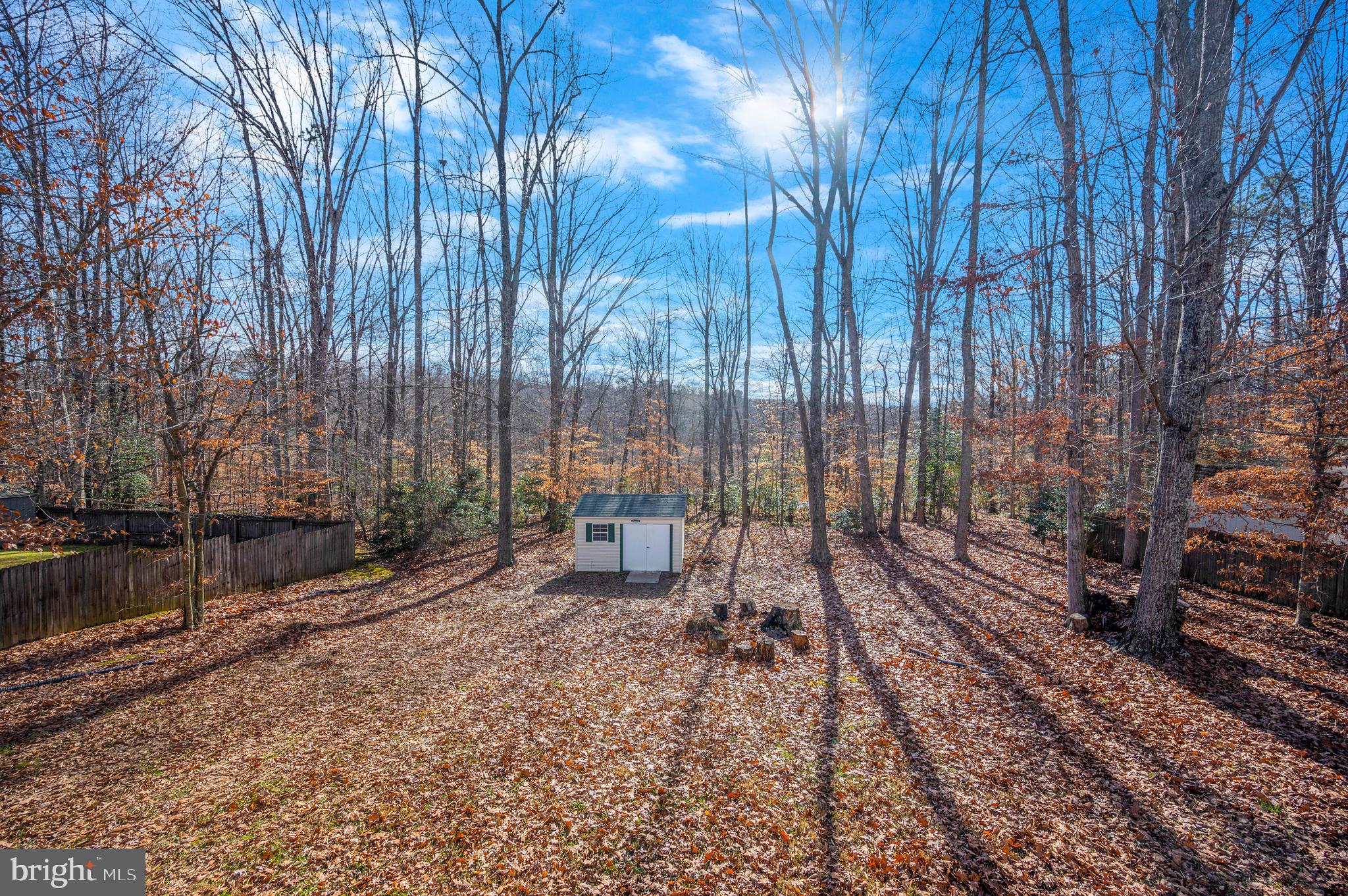 LAKE LAND OR - Residential