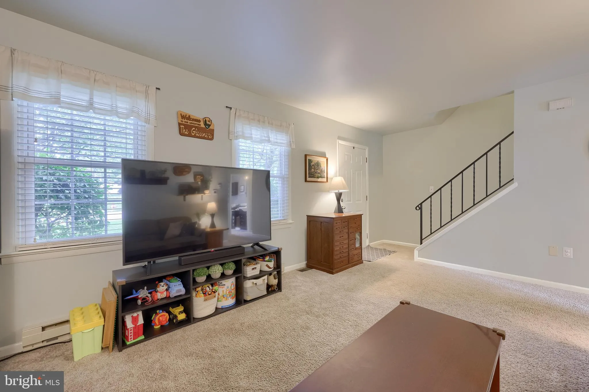 Mountville, Pennsylvania 17554, United States, 4 Bedrooms Bedrooms, ,2 BathroomsBathrooms,Residential,Active,199914