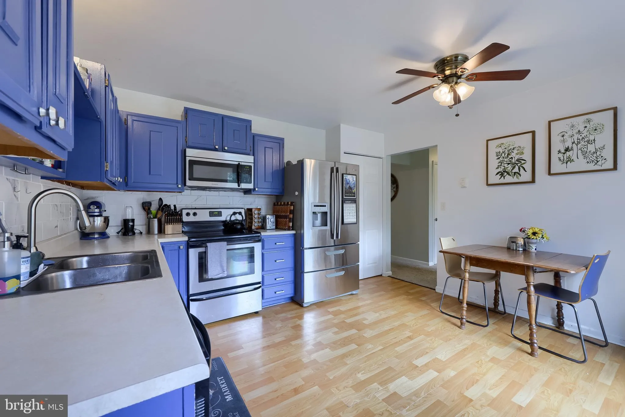 Mountville, Pennsylvania 17554, United States, 4 Bedrooms Bedrooms, ,2 BathroomsBathrooms,Residential,Active,199914