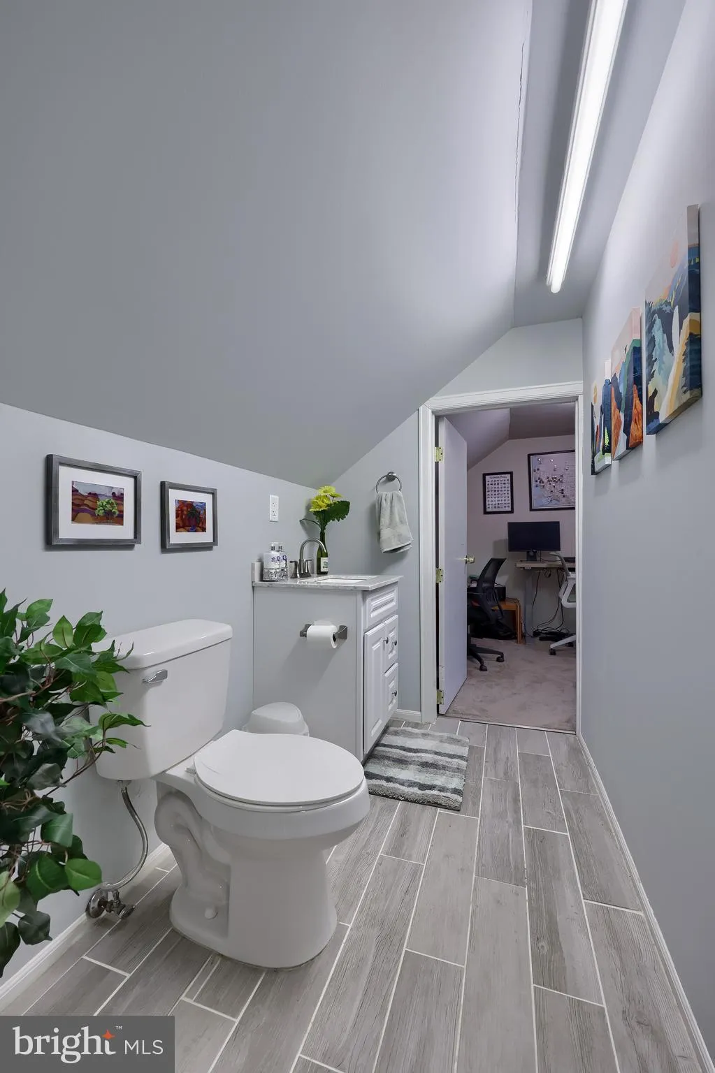 Mountville, Pennsylvania 17554, United States, 4 Bedrooms Bedrooms, ,2 BathroomsBathrooms,Residential,Active,199914